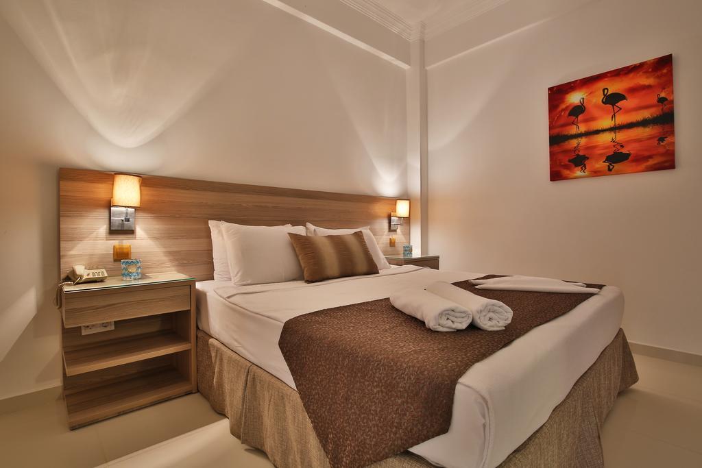 Palm Bay Beach Hotel Emecik Εξωτερικό φωτογραφία